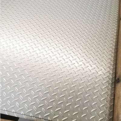 ASME SA240 316 Checkered Plate For Floor Top-Notch Stainless Steel Material For Construction Projects