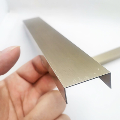 Color Gold Brushed Finished U-Shape 304 Stainless Steel Tile Edging 12mm For Hotel