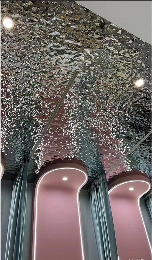 Architectural Colored Stainless Steel Cladding for Modern Buildings